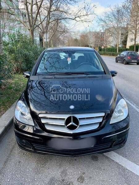 Mercedes Benz B 150 2000 2000. god. -  kompletan auto u delovima