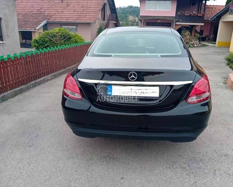 Mercedes Benz C 180 2000 2000. god. -  kompletan auto u delovima