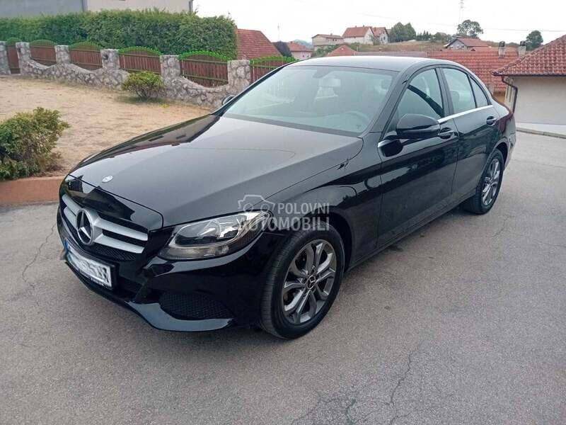 Mercedes Benz C 180 2000 2000. god. -  kompletan auto u delovima