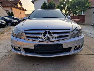Mercedes Benz C 180 2000 2000. god. -  kompletan auto u delovima