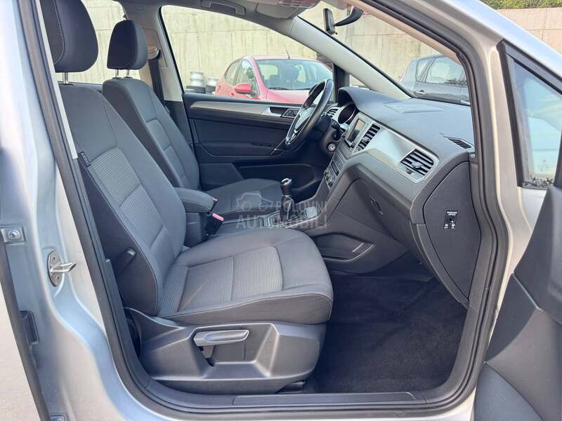 Volkswagen Golf Sportsvan N.O.V