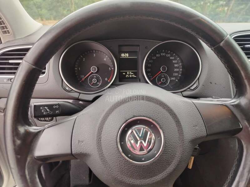 Volkswagen Golf 6 