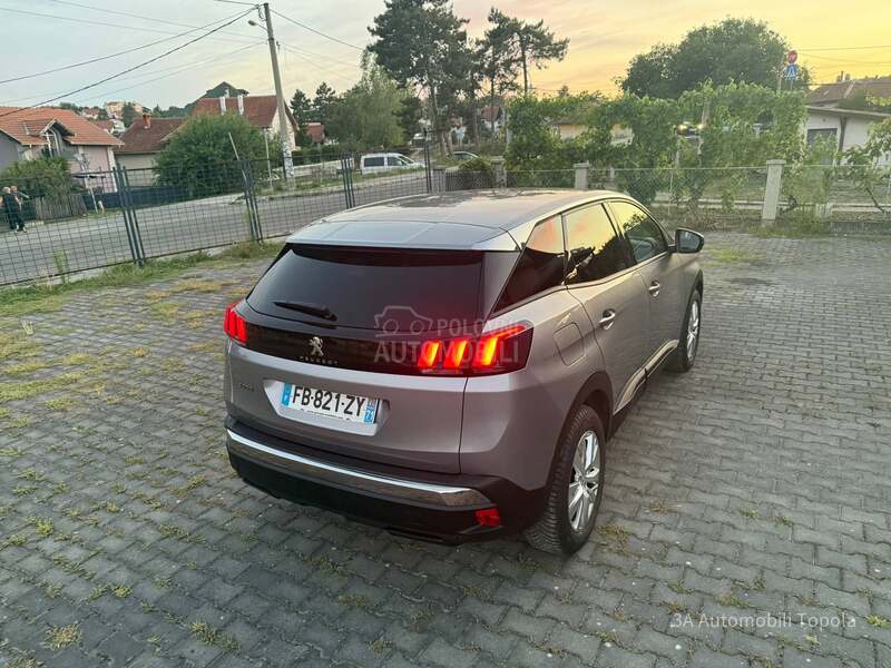 Peugeot 3008 1.5 BlueHDi EAT8
