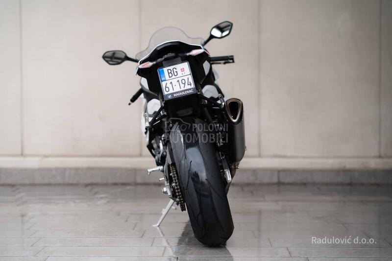 BMW S 1000 RR