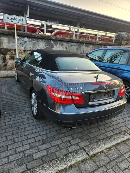 Mercedes Benz E 220 cabrio