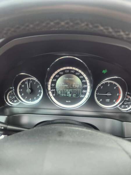 Mercedes Benz E 220 cabrio