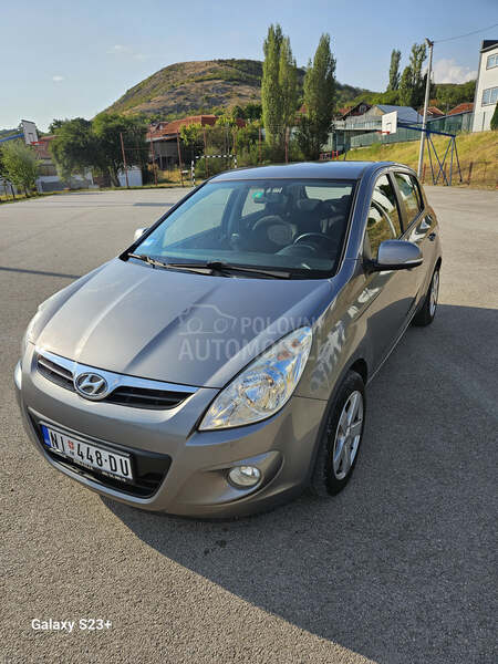 Hyundai i20 