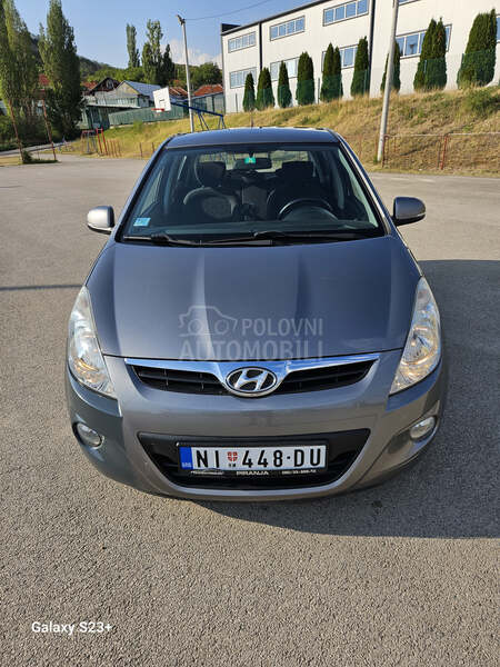 Hyundai i20 