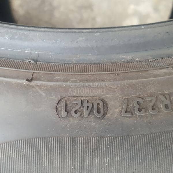 Pirelli 215/55 R17 Letnja