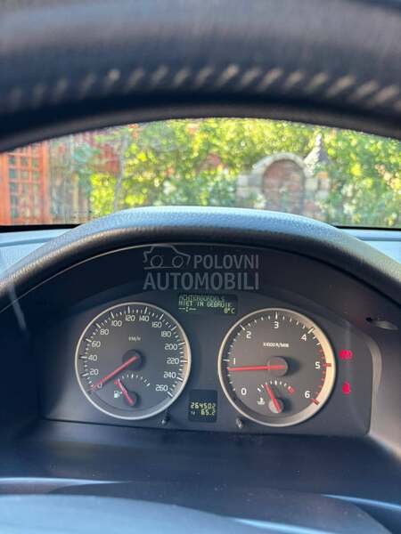 Volvo S40 