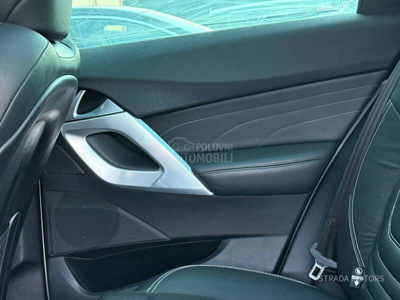 Citroen DS5 HYBRID4 SPORT/FUL