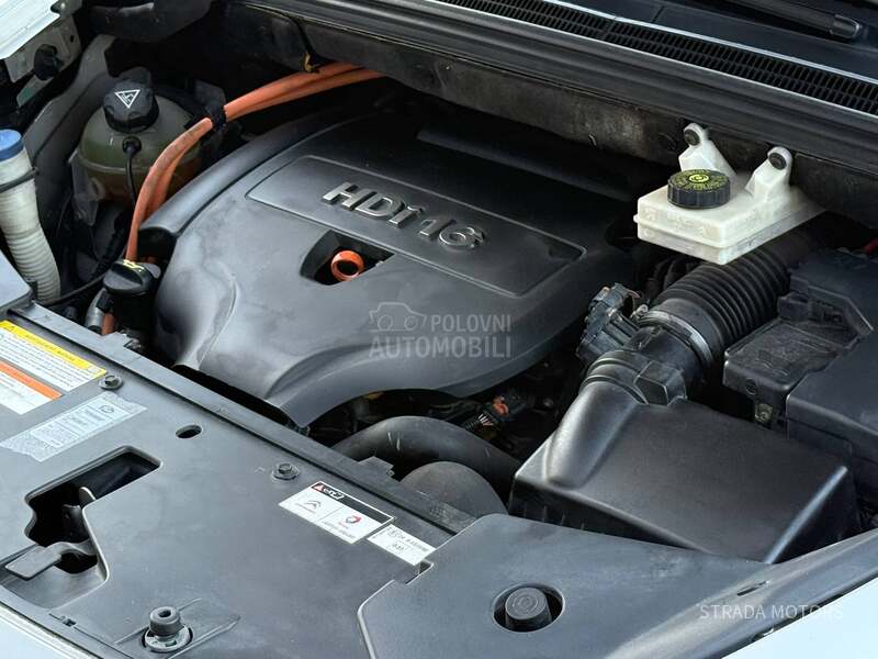 Citroen DS5 HYBRID4 SPORT/FUL