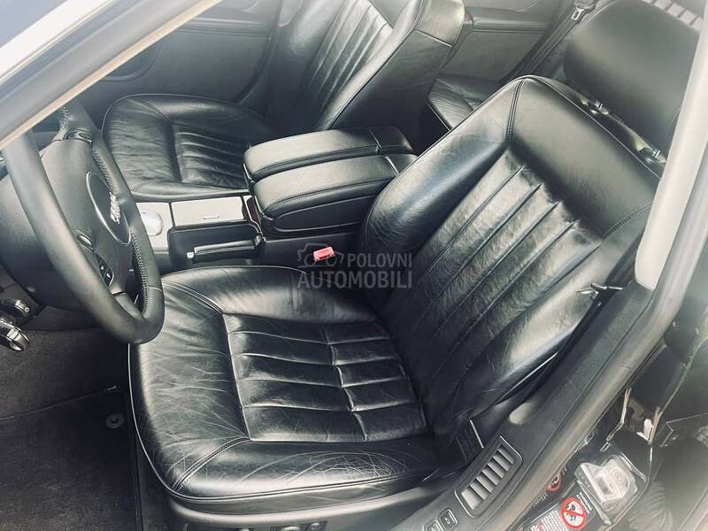 Audi A8 W12