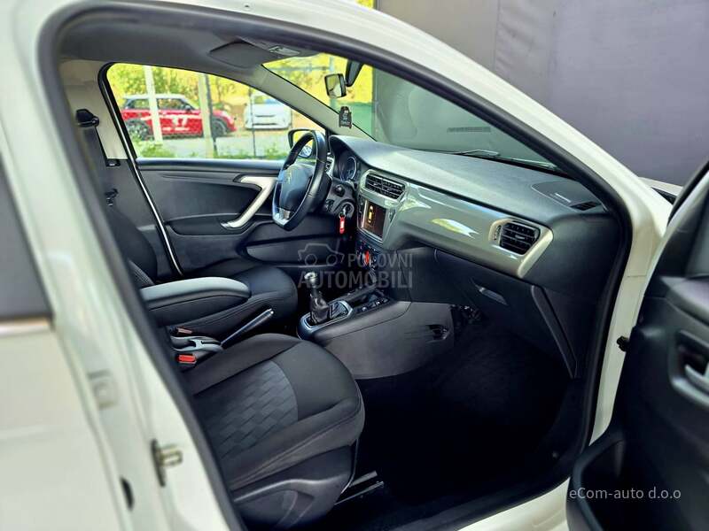 Citroen C-ELYSEE 1.2I SHINE