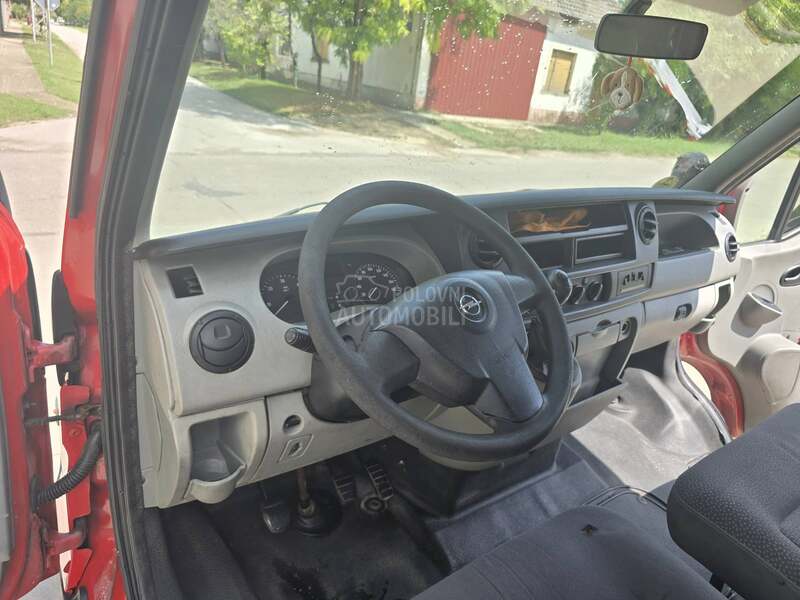 Opel Movano 2,5cdti