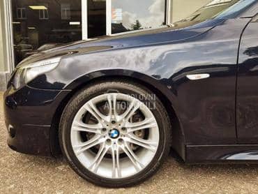 Krilo levo crno E60/61 za BMW 518, 520, 523 ... od 2003. do 2010. god.