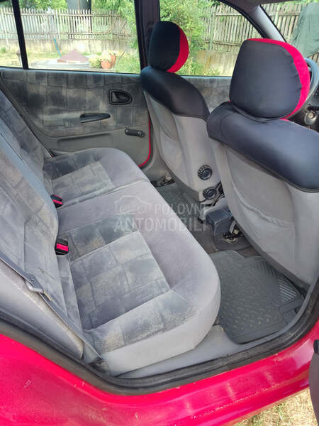 Renault Megane 1.9 D