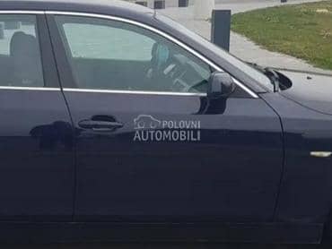 Vrata prednja desna teget E60 za BMW 520 od 2003. do 2010. god.