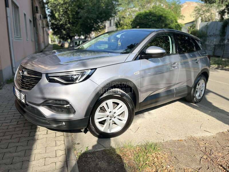 Opel Grandland X 1.5 blue hdi
