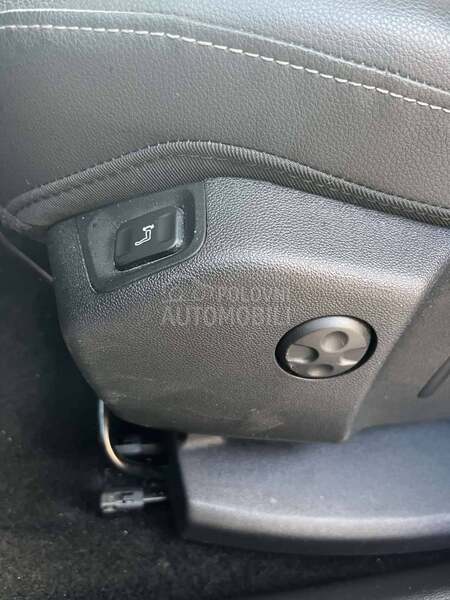 Opel Grandland X 1.5 blue hdi