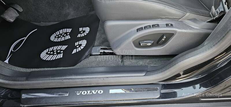 Volvo XC60 2.0 T O P
