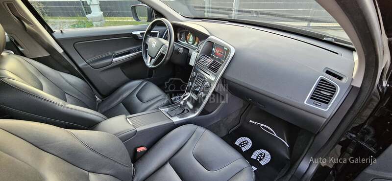 Volvo XC60 2.0 T O P