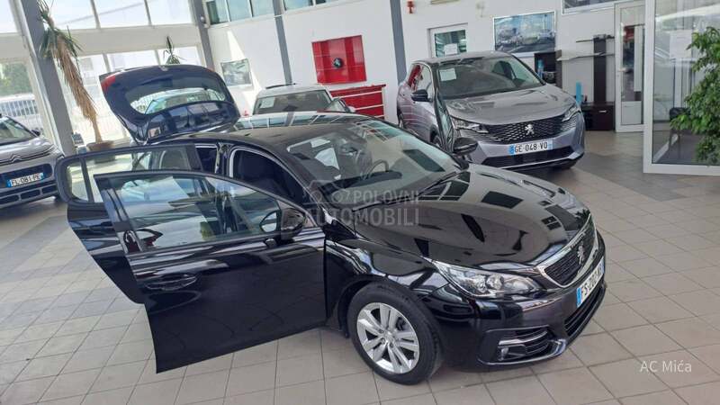 Peugeot 308 1.2 PURE NAV ALU N0V