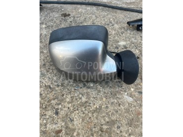 retrovizori za Dacia Duster od 2010. do 2017. god.