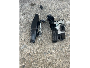 bravica spoljna unutrasnja za Dacia Duster od 2010. do 2017. god.