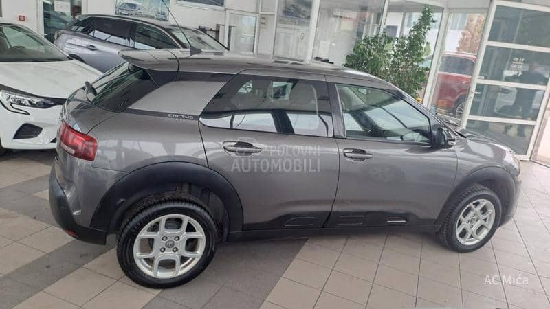 Citroen C4 Cactus 1.5 BLU NAV ALU KAM
