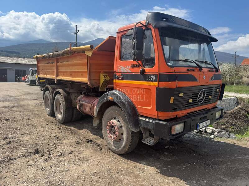 Mercedes Benz 2628