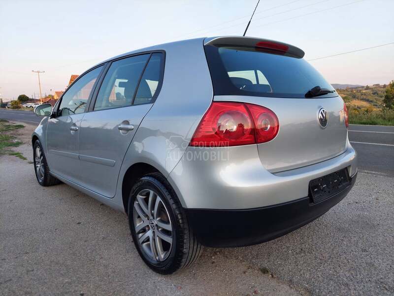Volkswagen Golf 5 1.4 CH