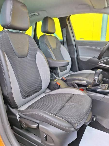 Opel Crossland X  T.OP CE.NA