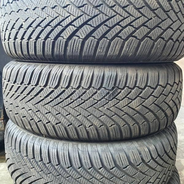 Continental 205/65 R15 Zimska