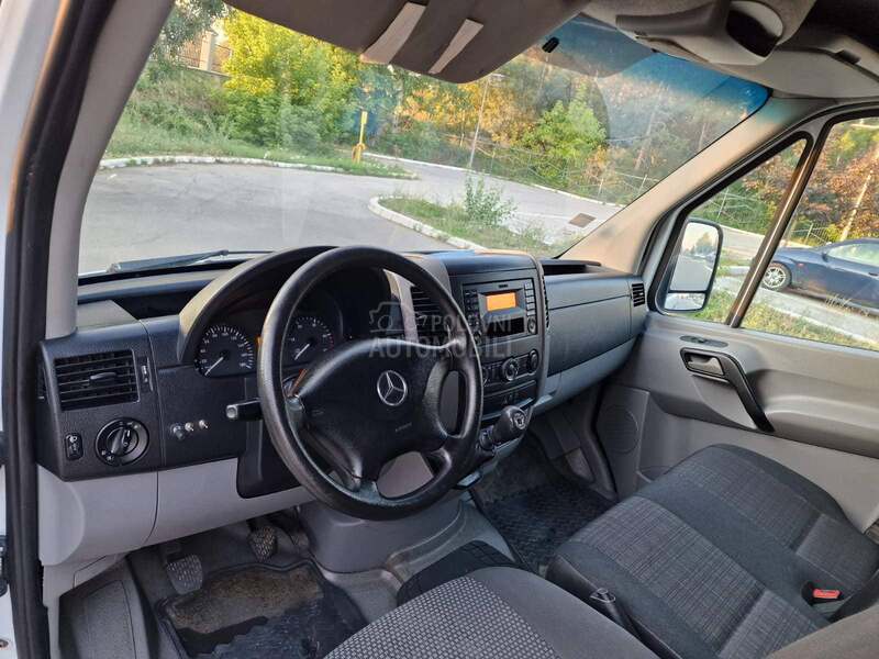 Mercedes Benz Sprinter 313