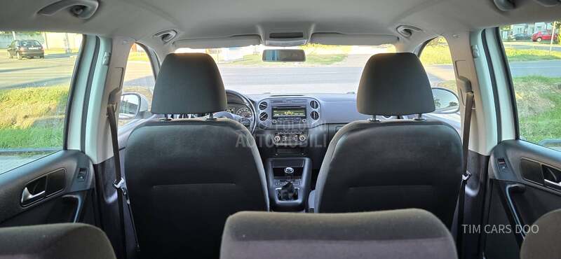 Volkswagen Tiguan 2.0 TDI   4. X . 4