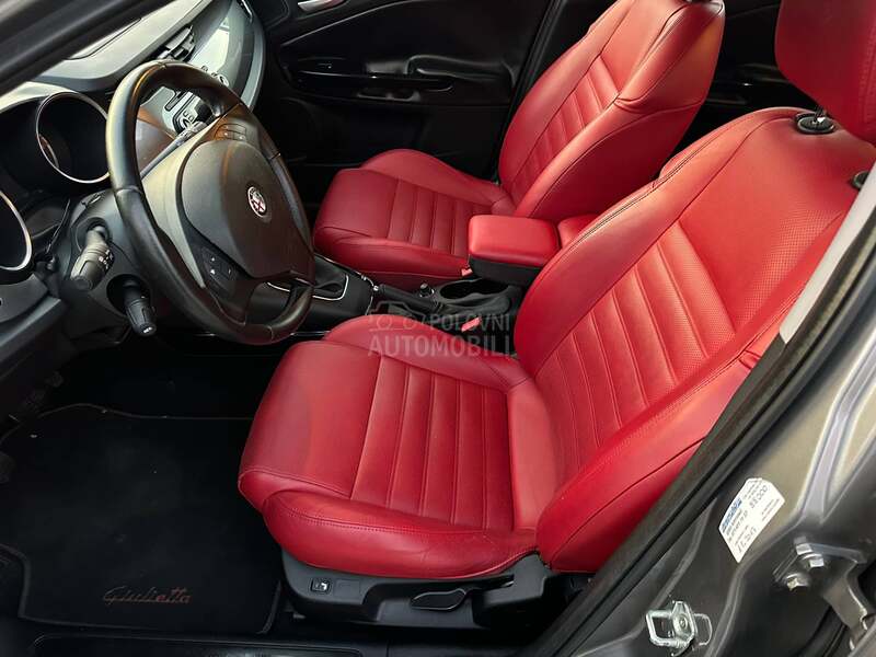 Alfa Romeo Giulietta 