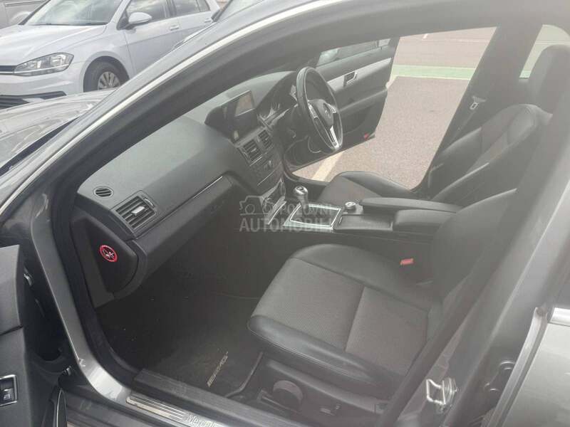 Delovi za Mercedes Benz C 220 w204 2010. god.