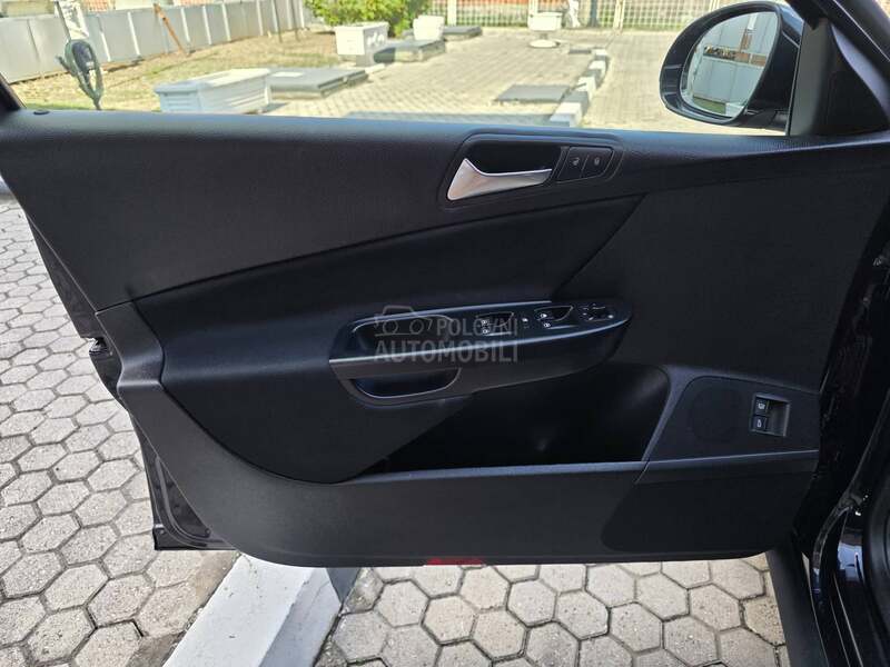 Volkswagen Passat B6 2.0 TDI NEMA BOLJI
