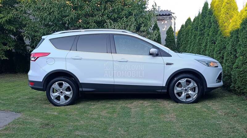 Ford Kuga 2.0TDCi/AUT/T-O-P/