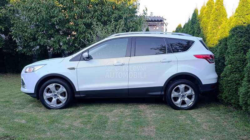 Ford Kuga 2.0TDCi/AUT/T-O-P/