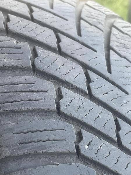 Continental 205/60 R16 Zimska