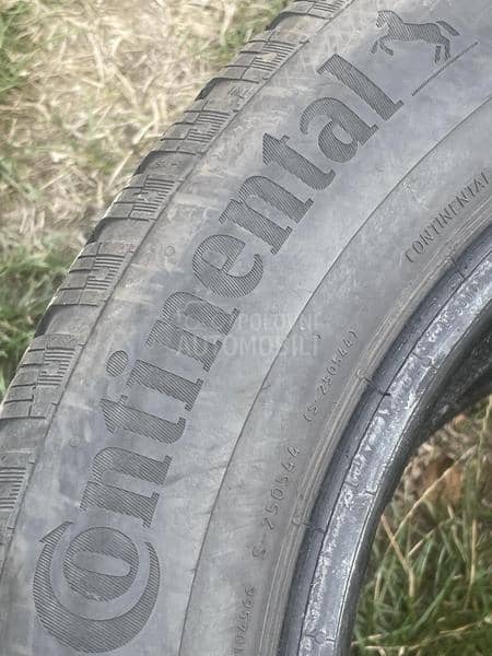 Continental 205/60 R16 Zimska