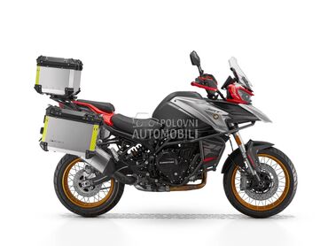 QJMOTOR SRT 900 SX