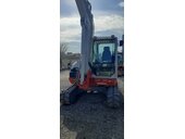 Takeuchi TB370