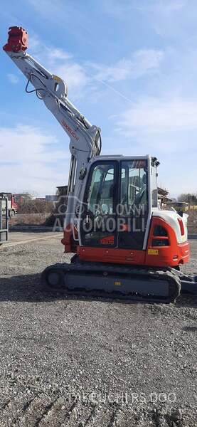 Takeuchi TB370