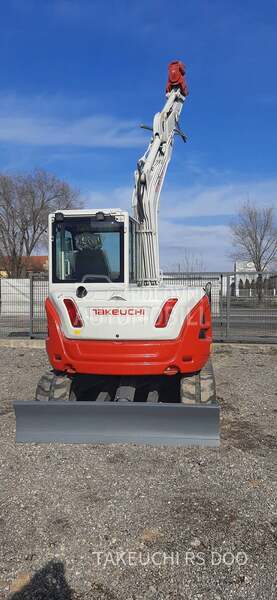 Takeuchi TB370
