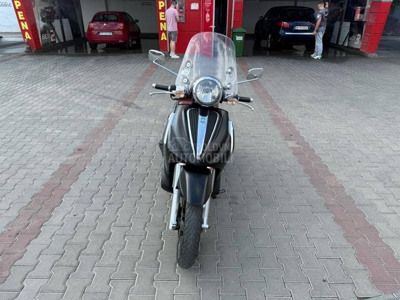 Piaggio Beverly 500is