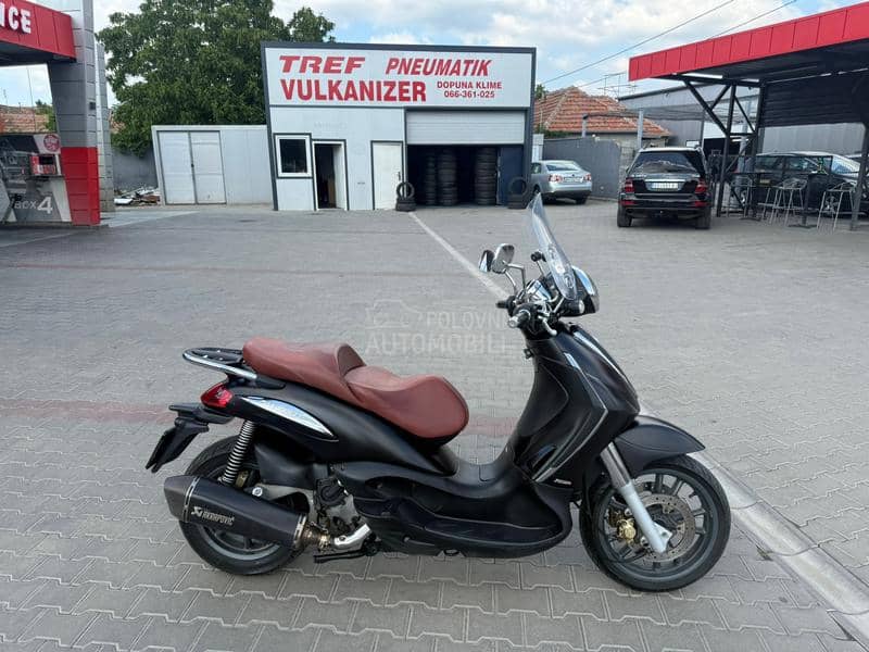 Piaggio Beverly 500is