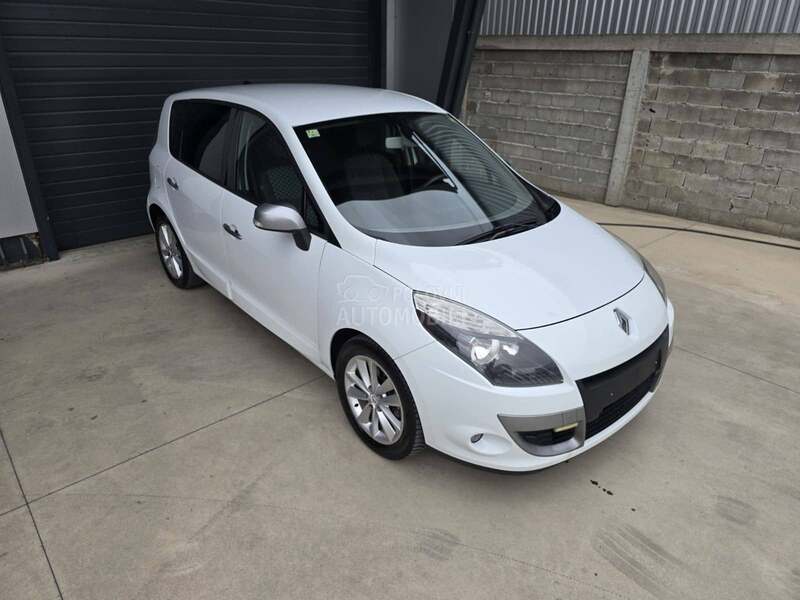 Renault Scenic 1.5 dci